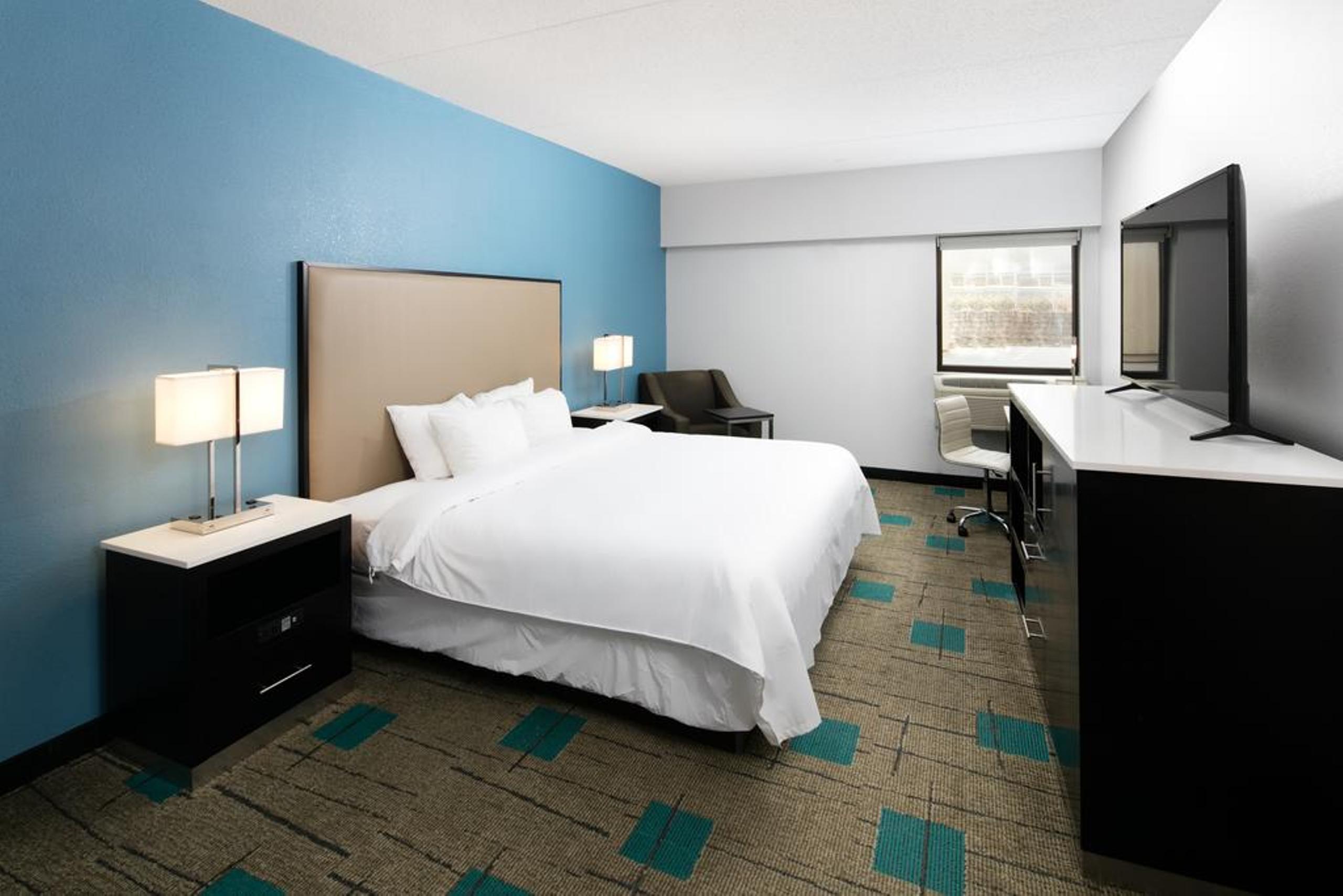 Hawthorn Extended Stay By Wyndham Chambersburg Exterior foto