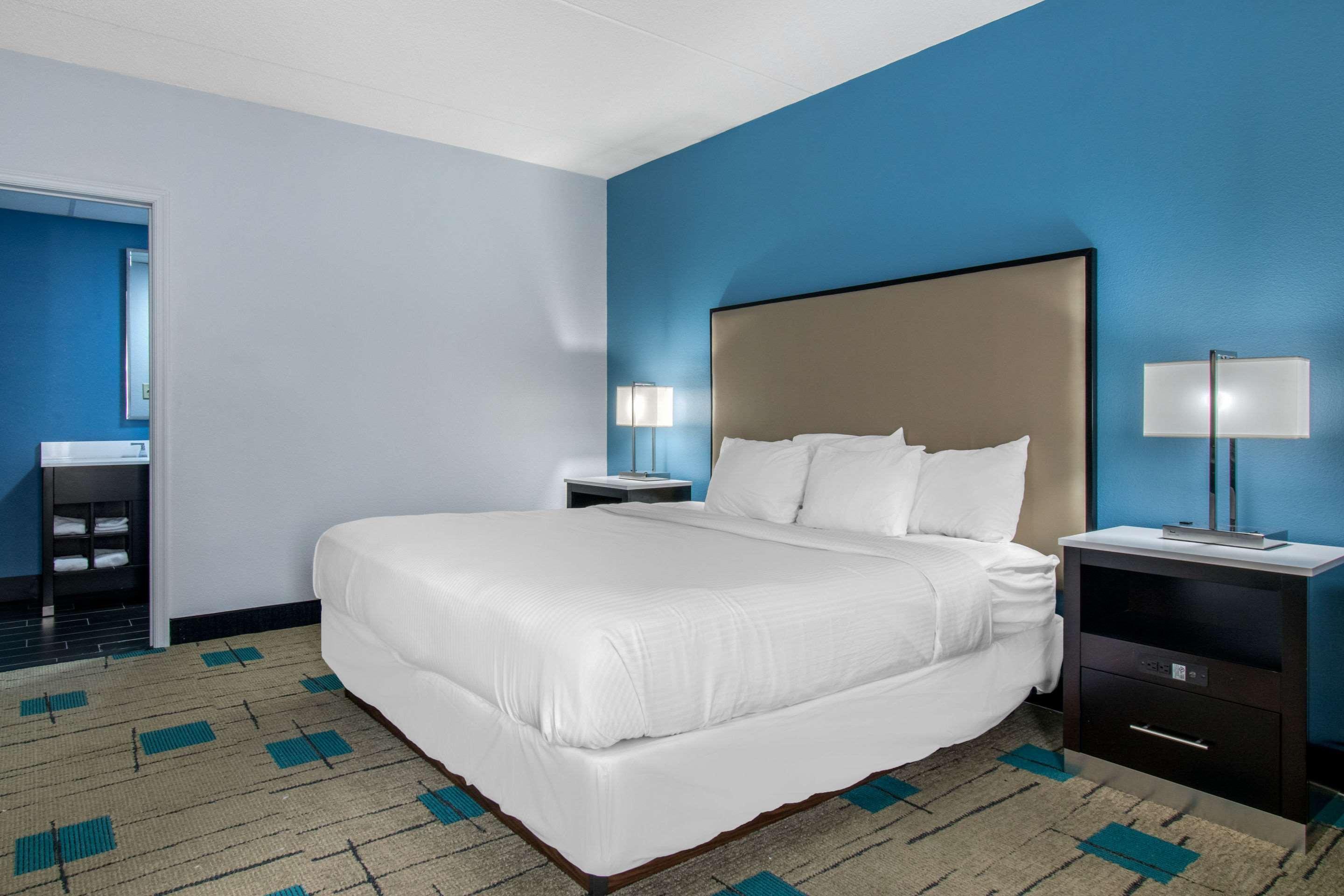 Hawthorn Extended Stay By Wyndham Chambersburg Exterior foto
