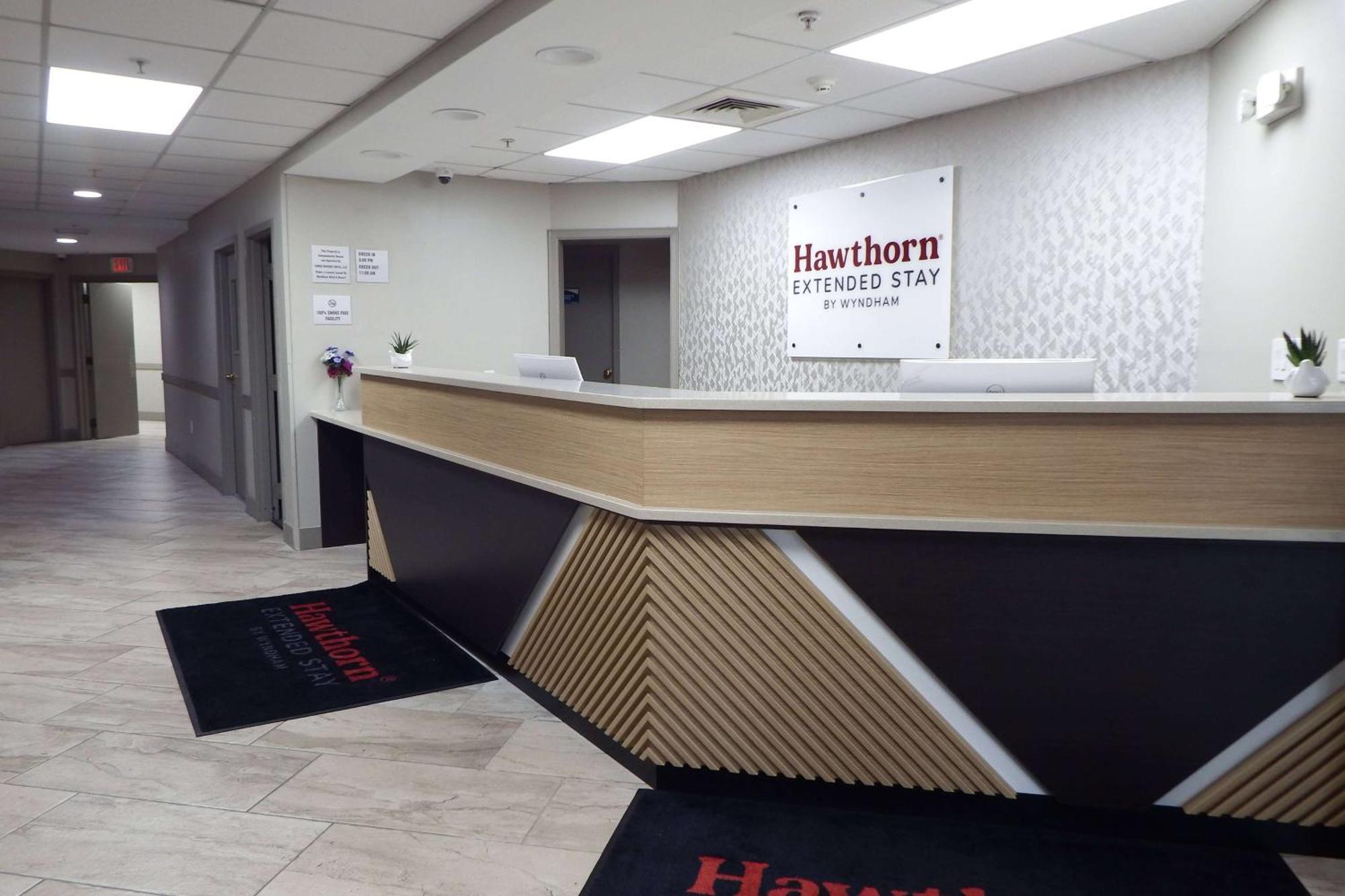 Hawthorn Extended Stay By Wyndham Chambersburg Exterior foto